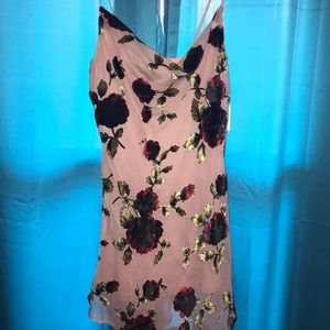 Charlotte Russe Pink low neck dress🌷🌸